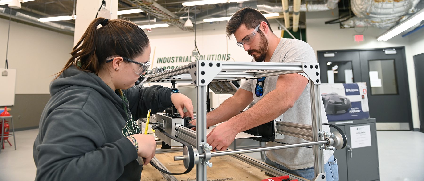 Two students work on project in the Industrial Solutions Lab